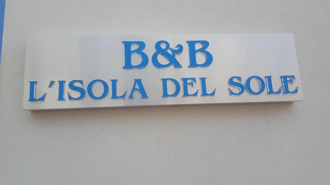 L'Isola Del Sole Bed and Breakfast Castelluzzo Eksteriør billede